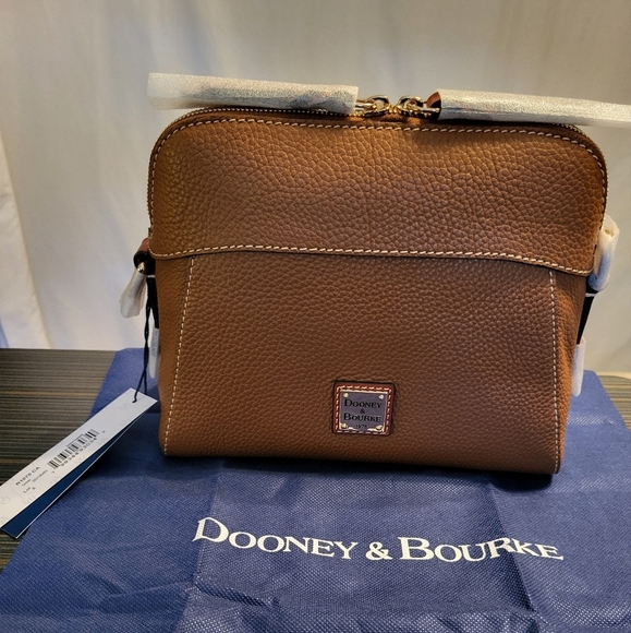 DOONEY & BOURKE PEBBLE GRAIN CAMERON CROSSBODY BAG WITH DUST COVER: CARAMEL NWT - Picture 7 of 13